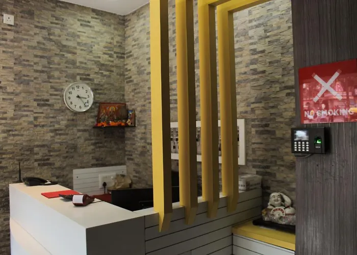 Hotel Maa Sharda Indore